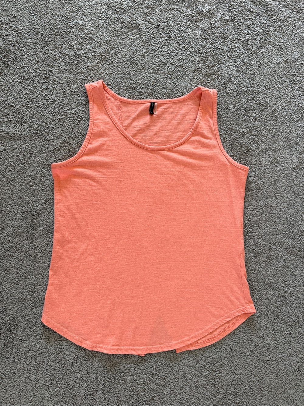 Women's Coral Tank Top with Scoop Neck - Lightweight Everyday Layer